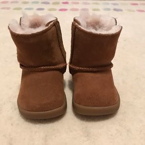 Baby Uggs